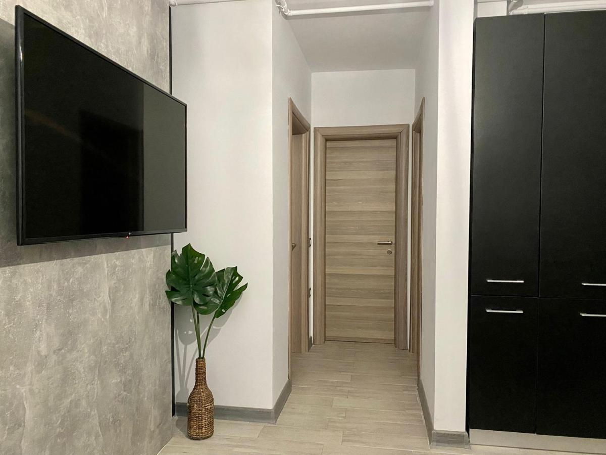 Iako Premium Apartament Нэводари Экстерьер фото