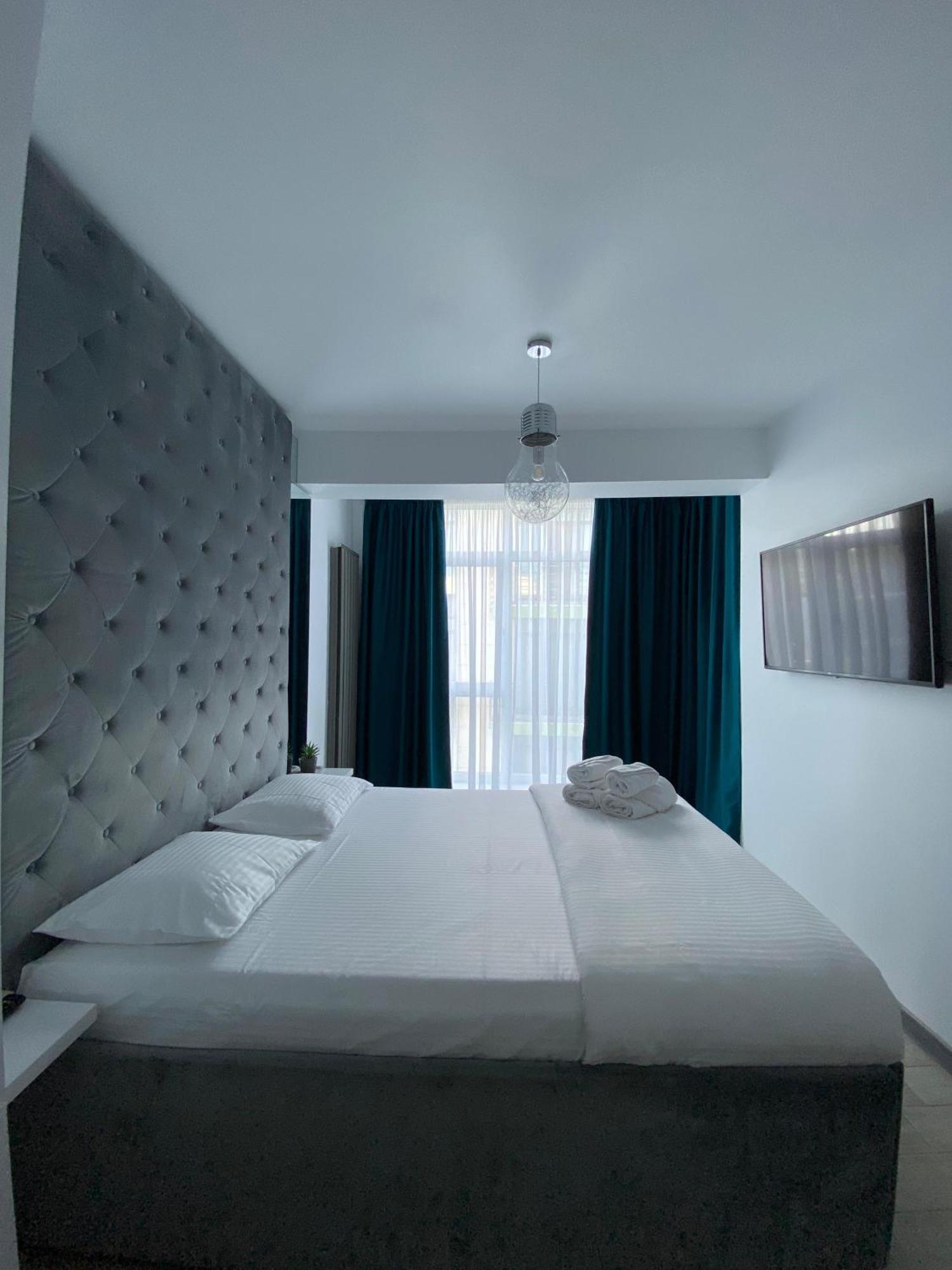 Iako Premium Apartament Нэводари Экстерьер фото